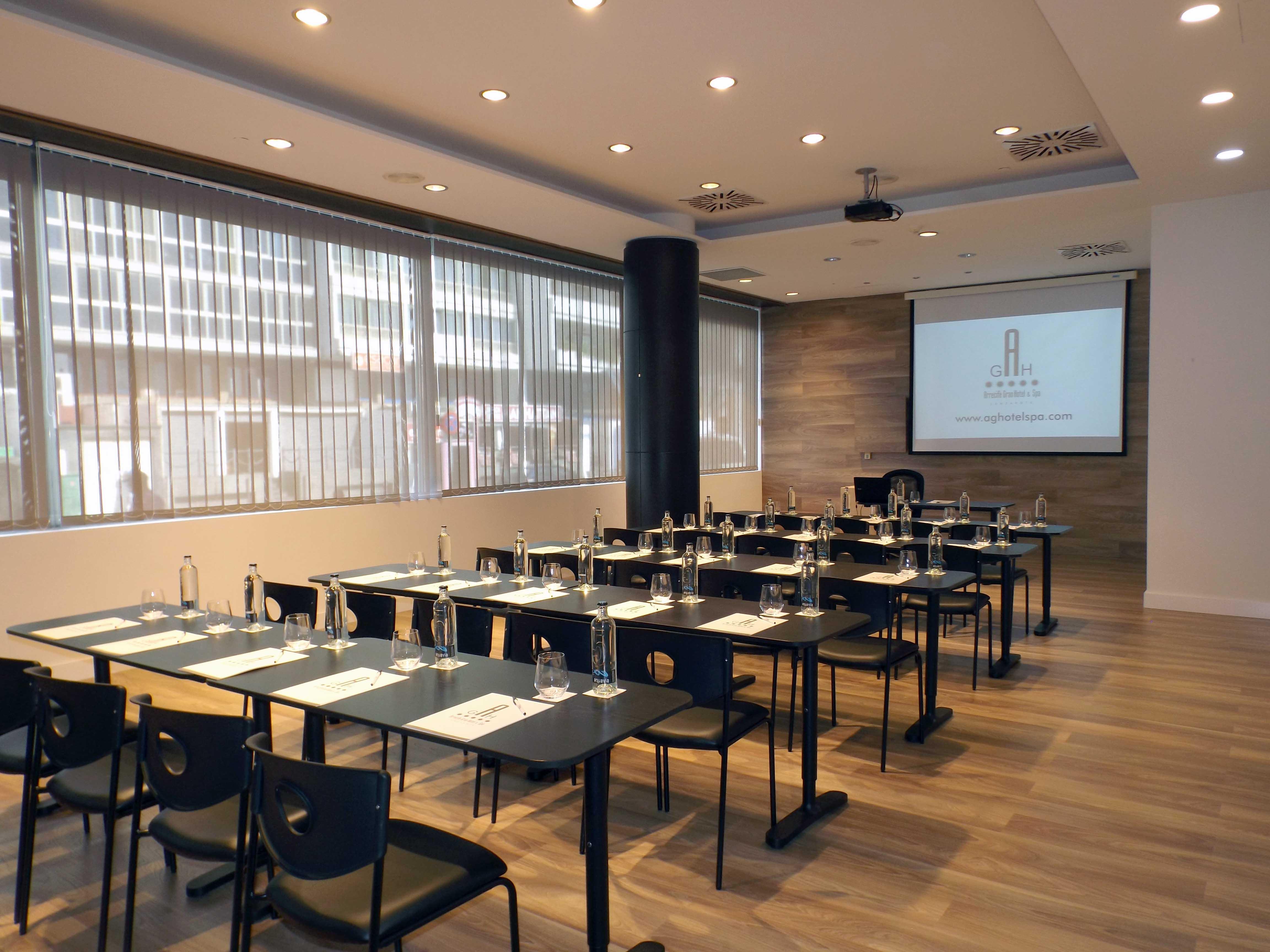 Arrecife Gran Hotel & Spa Экстерьер фото The Business Club