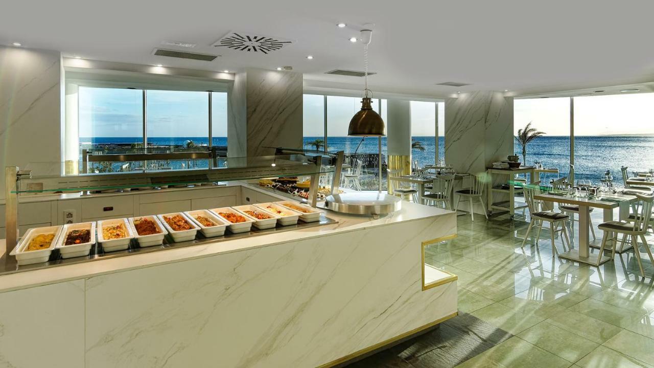 Arrecife Gran Hotel & Spa Экстерьер фото The buffet at the hotel
